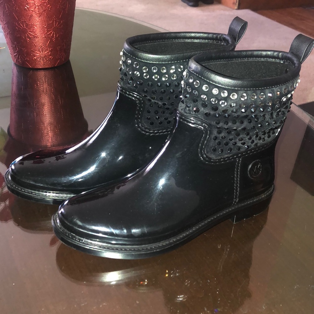 Rainy boots